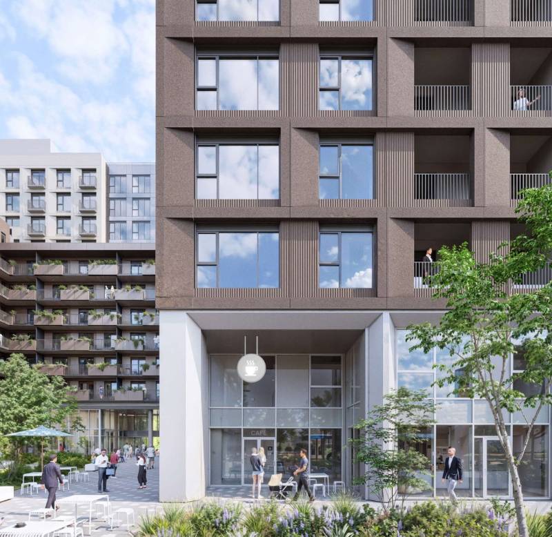 Courtyard with ribbed precast surrounds