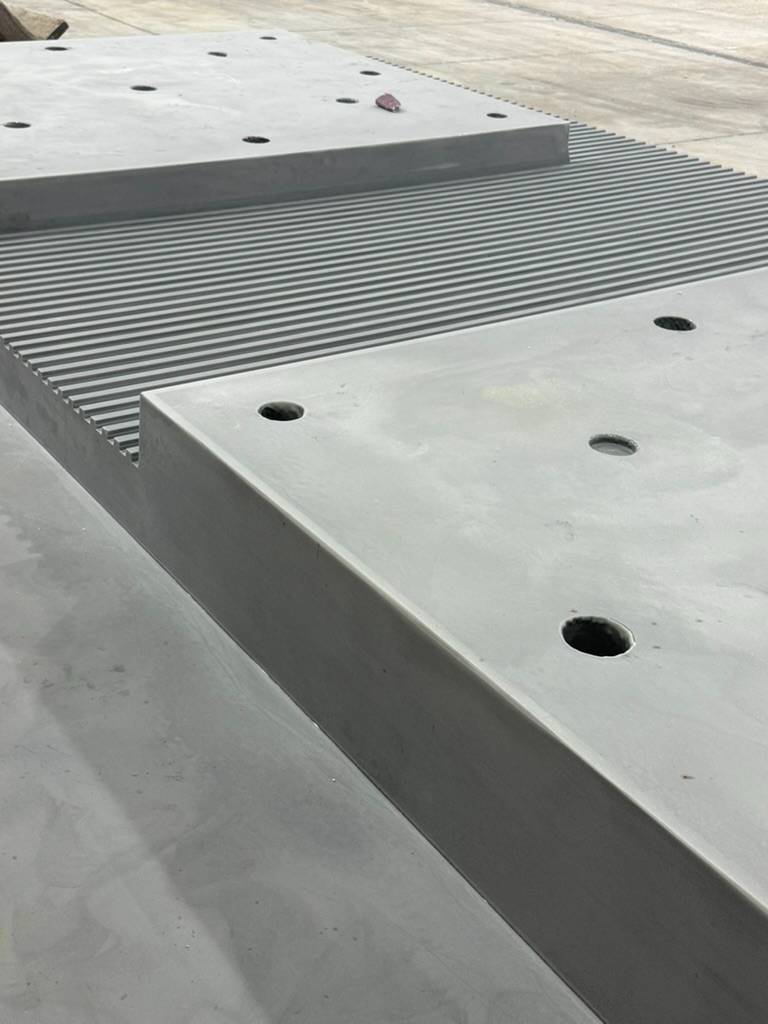 Ribbed surround mold at the plant